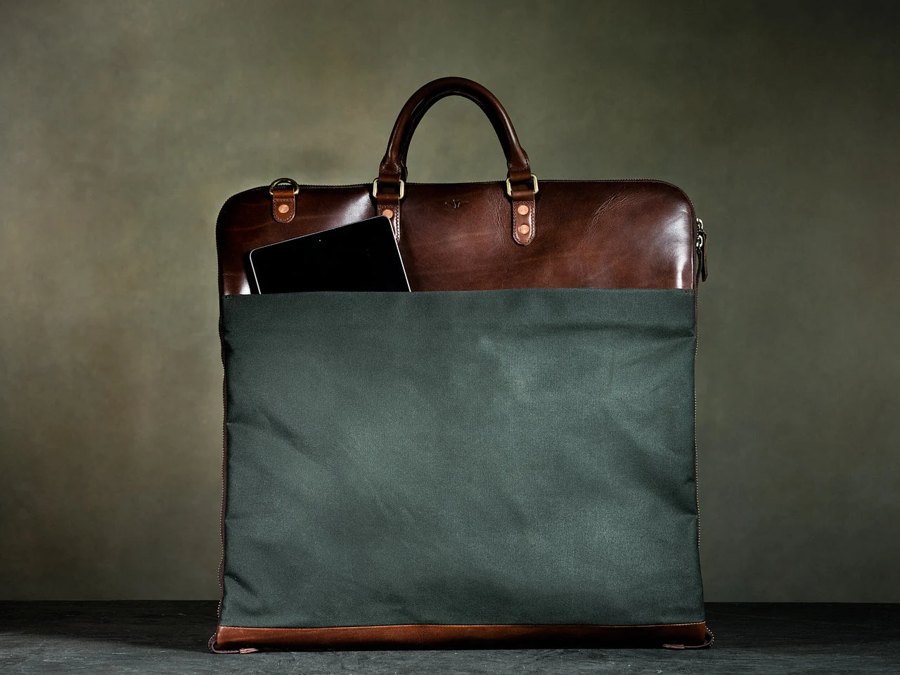 Garment Bag (Archive Edition) alternate view
